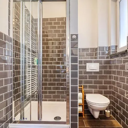 Barka Apartment